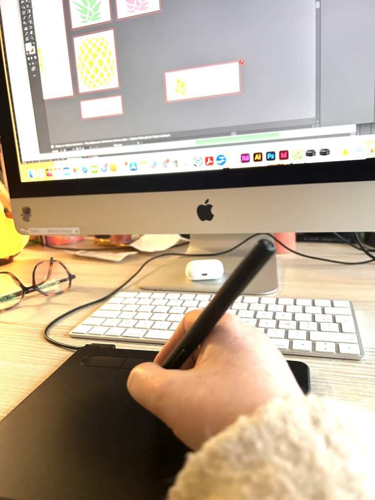 Identité visuelle Colmar — Papier Ananas